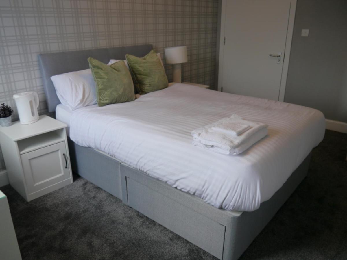 Caledonian Rooms เบลส์ฮิลล์ ภายนอก รูปภาพ
